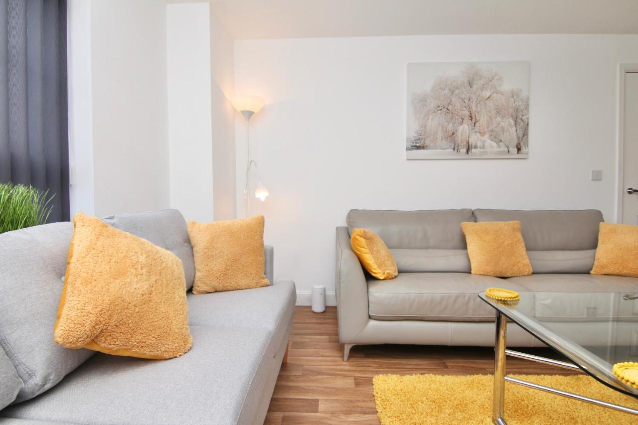 Canalview House - Fully Furnished Coventry City Centre Home Dış mekan fotoğraf